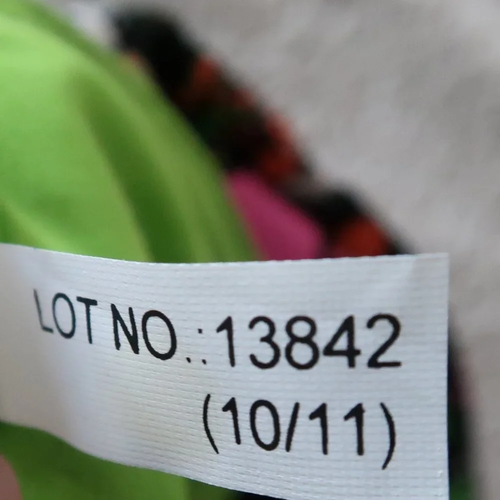 Disney Mickey Mouse Colorful Strap Handles HandBag Green Liner Pink Accent 2011 - Picture 10 of 11